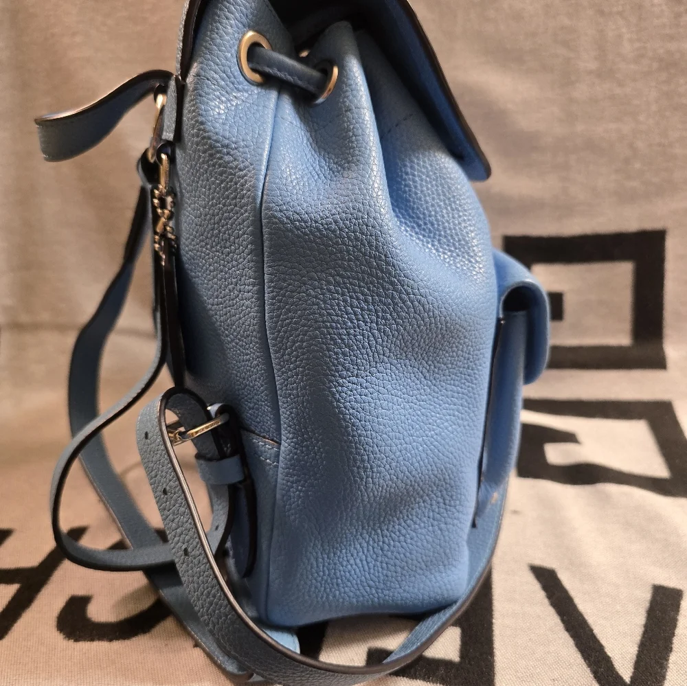 Coach Small Backpack GUC - Picture 4 of 10